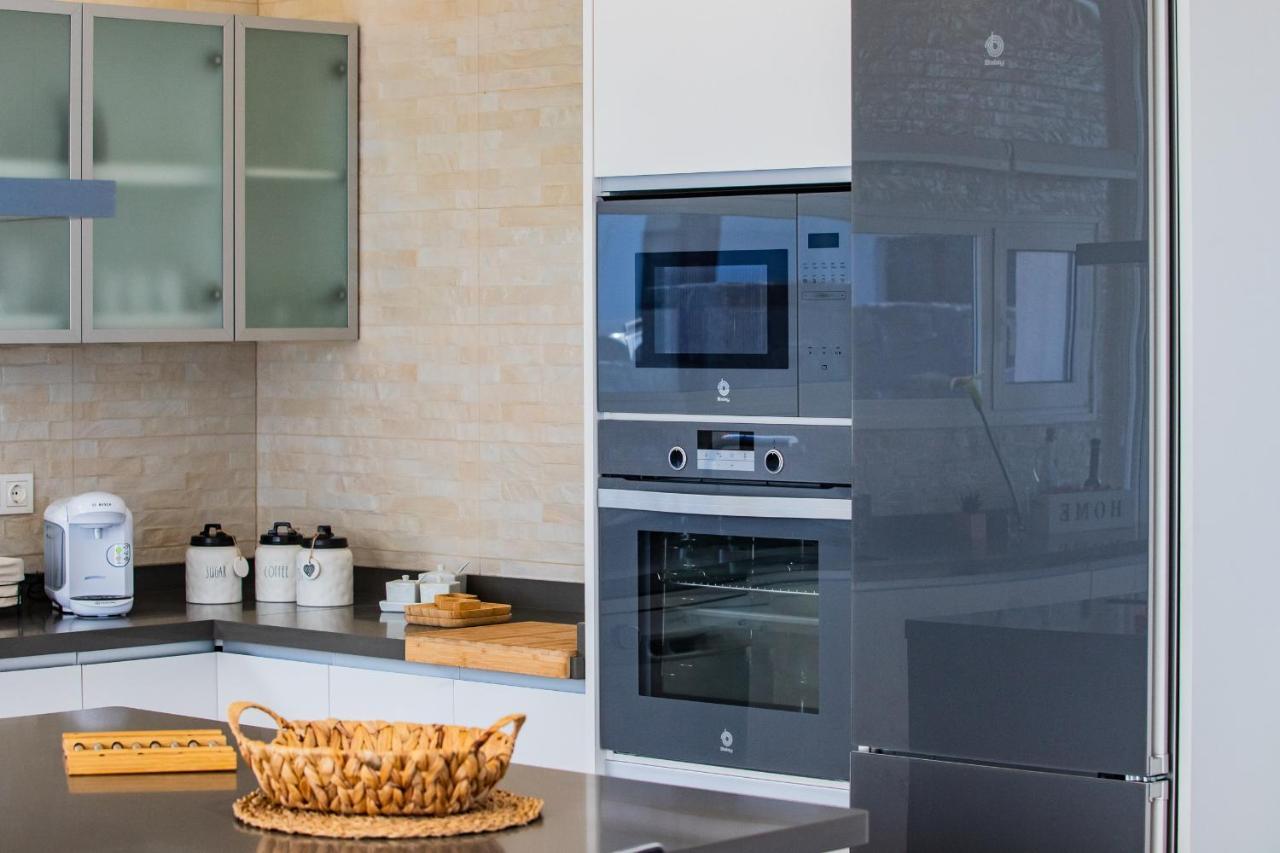 Eslanzarote Eco Villa Tony, Heated Pool, Jacuzzi, Sat Tv, Super Wifi La Costa Exterior photo